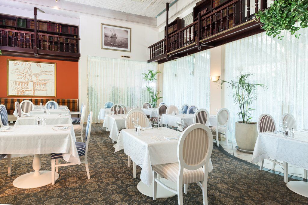 Herods Boutique Eilat A Premium Collection By Fattal Hotels Exterior photo Restaurant